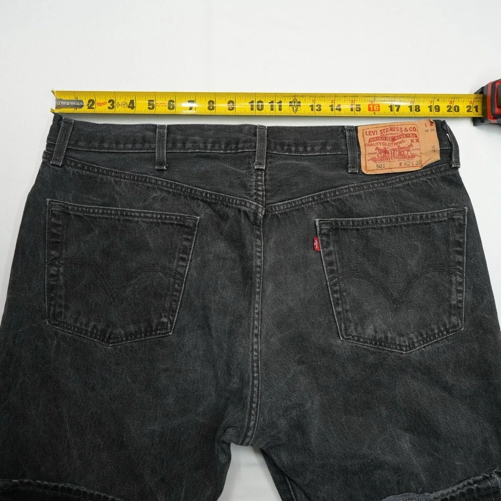 Levi's 501 Men Jeans Size 42X30 (39X29) Black Regular Fit Straight Leg ButtonFly